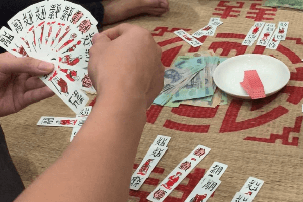 Đánh chắn